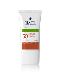 RILASTIL SUN ACNESTIL 50+ CREMA SEBONORMALIZANTE